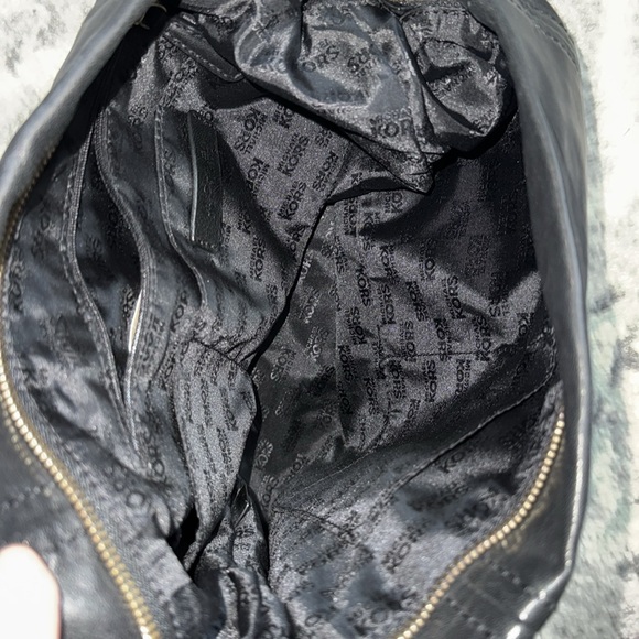 Michael Kors Soft Leather Hobo Shoulder Bag - Picture 12 of 17